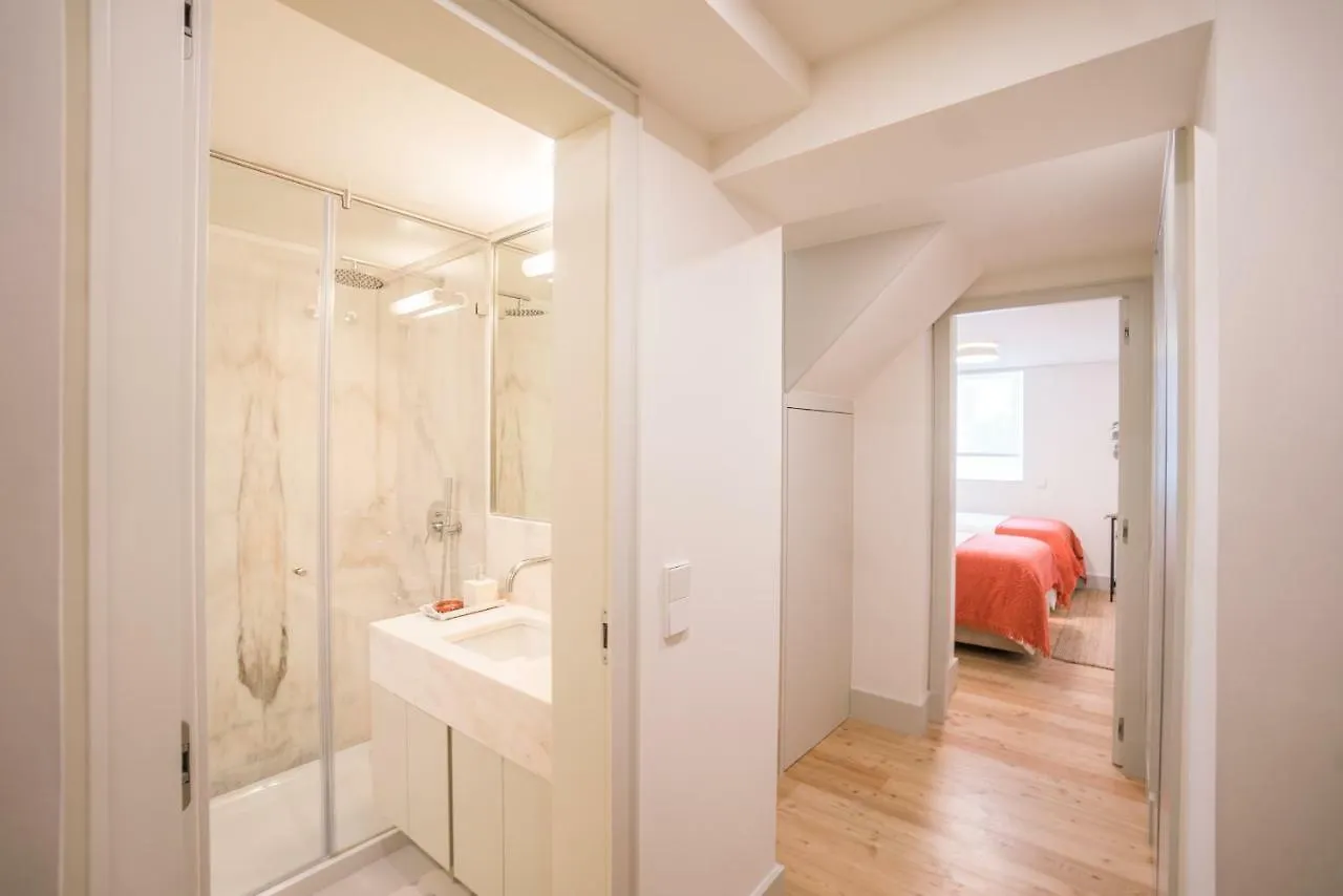 Courtyard & Elegance Apartment Lisbon