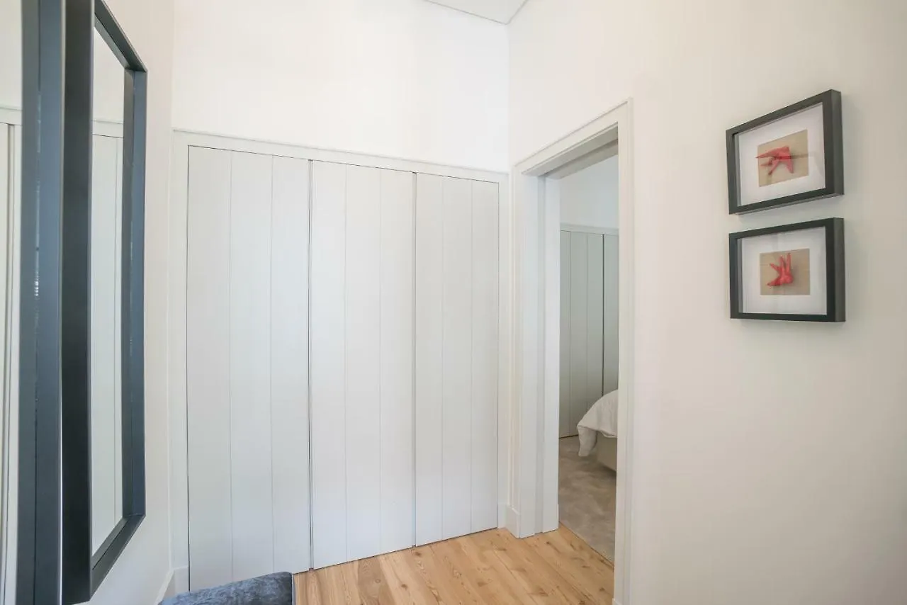 Courtyard & Elegance Apartment Lisbon