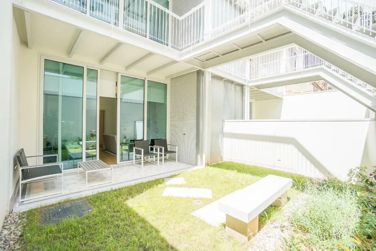 Courtyard & Elegance Apartment Lisbon 0*,  Portugal