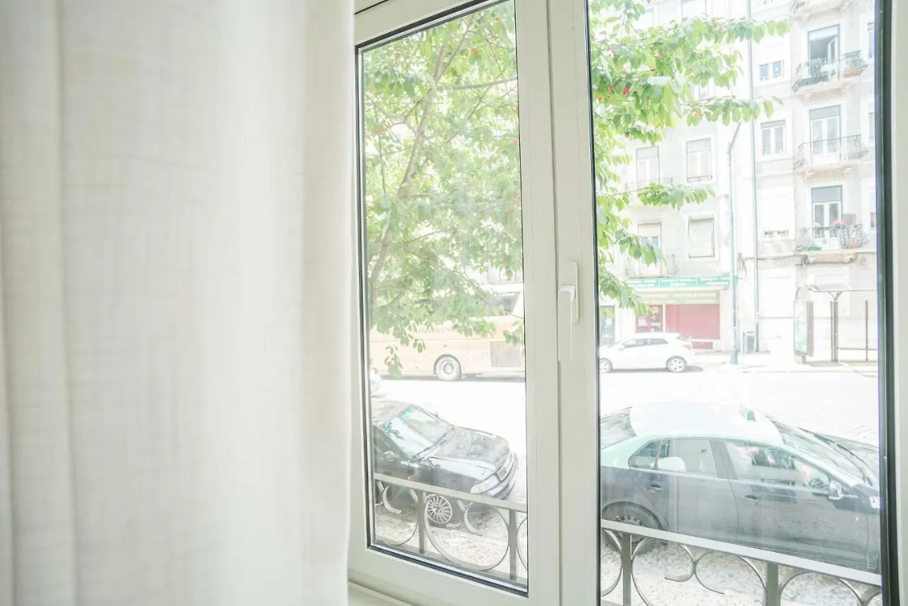 Courtyard & Elegance Apartment Lisbon