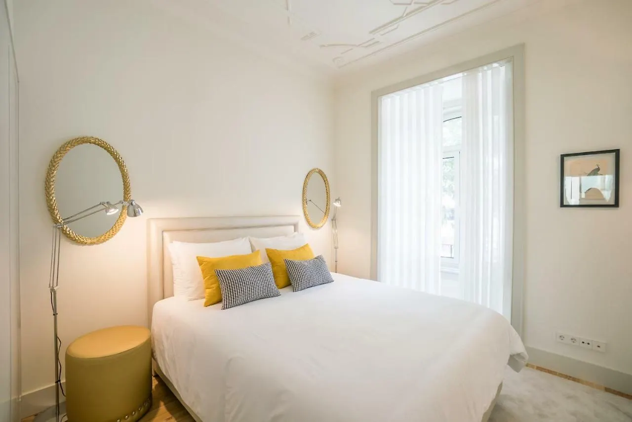 Courtyard & Elegance Apartment Lisbon